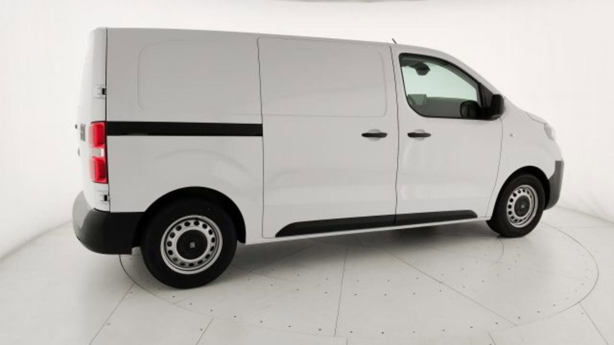 Fiat Scudo Furgone ce 1.5 bluehdi 120cv L3H1 (19)
