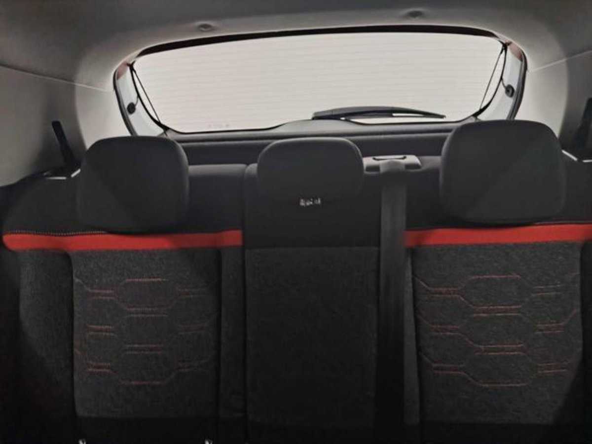 Citroen C3 Aircross PureTech 82 Feel (9)