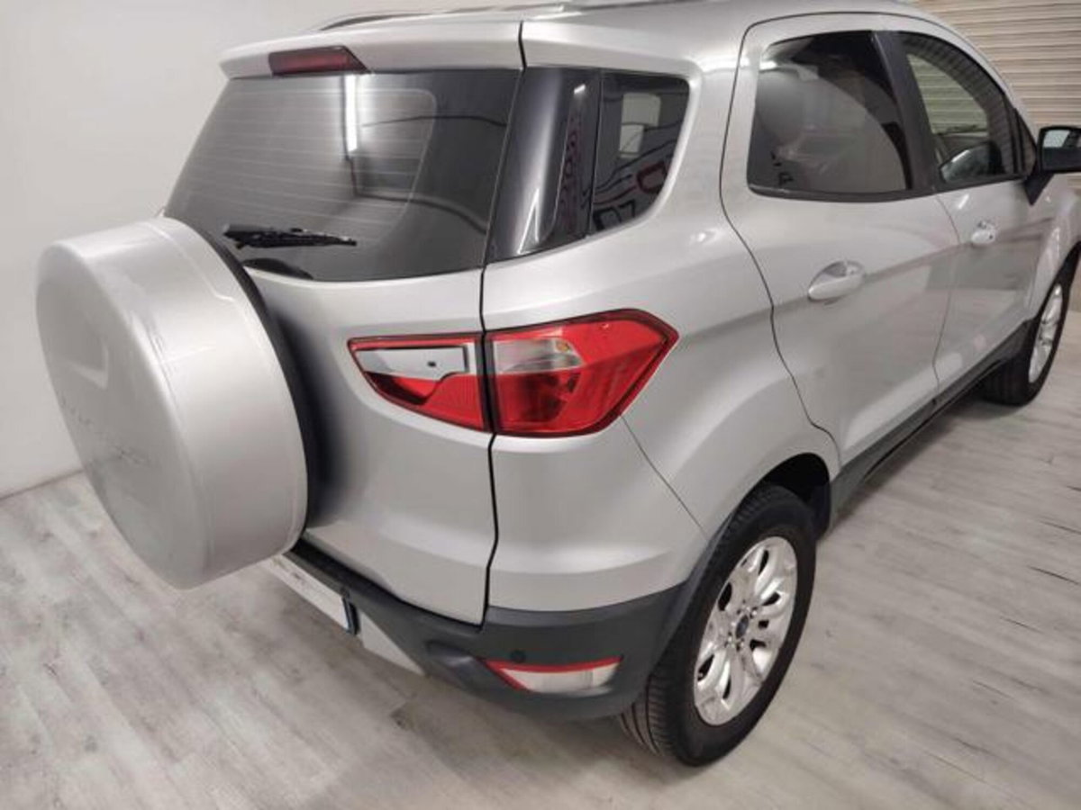 Ford EcoSport 1.5 TDCi 90 CV (5)