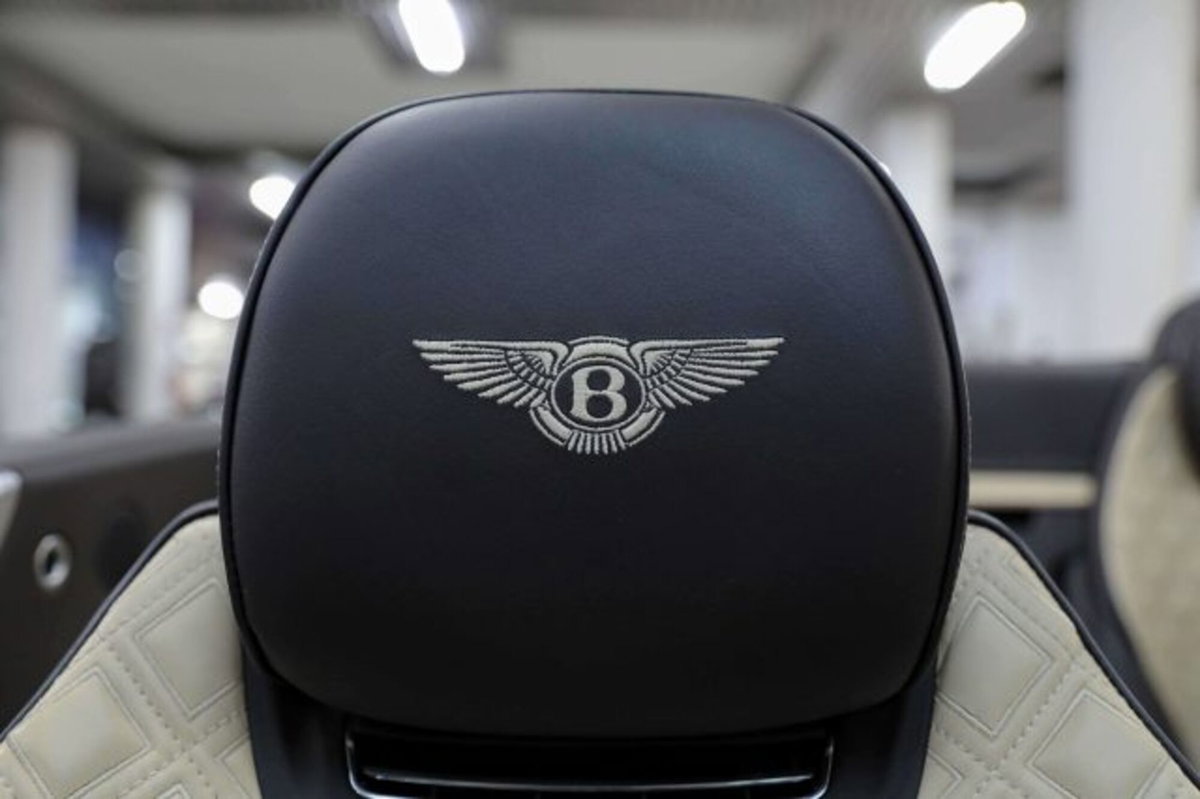 Bentley Continental GTC Continental GT V8 Convertible (15)