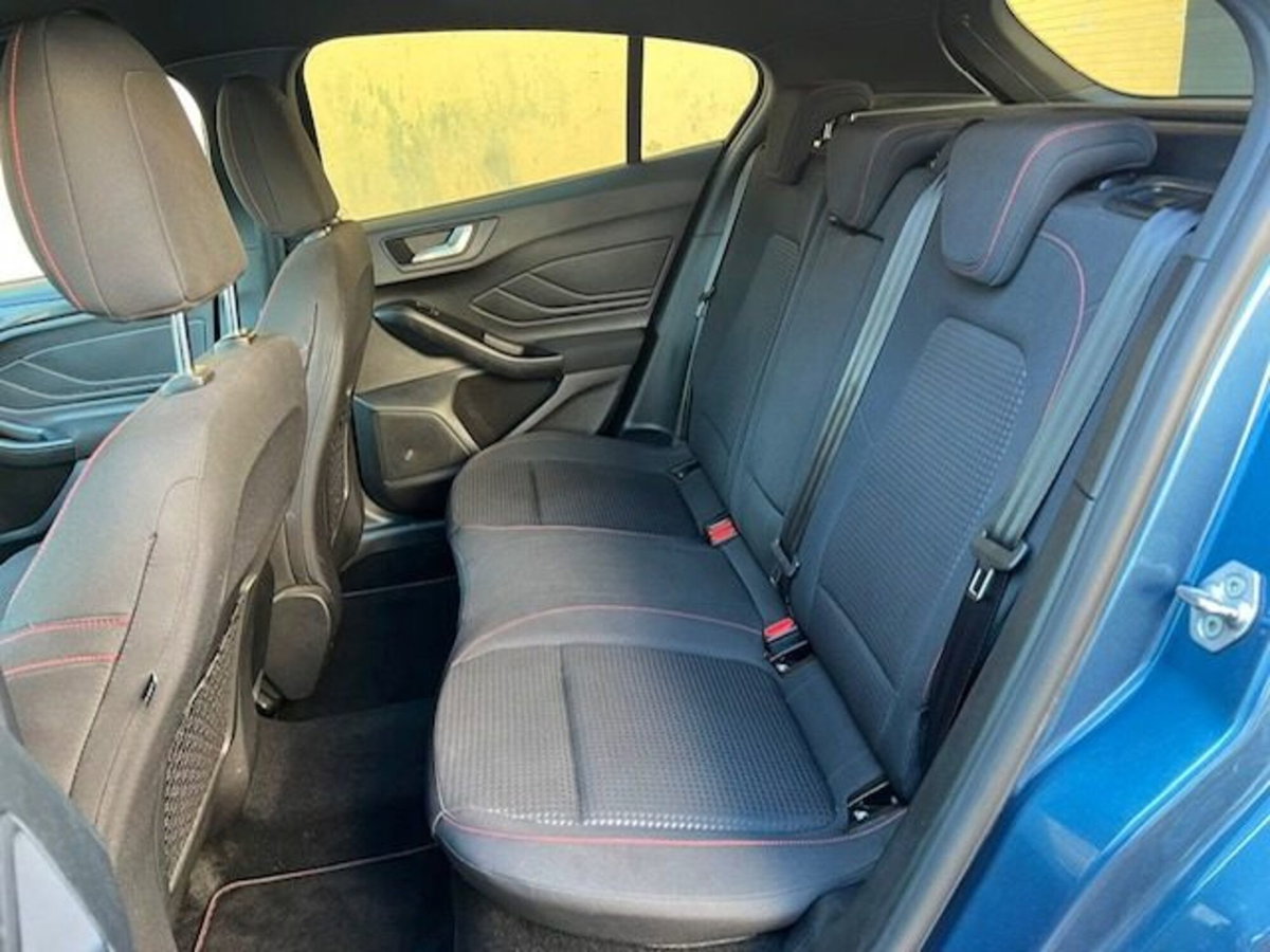 Ford Focus 1.0 EcoBoost Hybrid 155 CV 5p. ST-Line X (9)