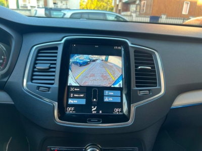 Volvo XC90 B5 (d) AWD Geartronic 7 posti Momentum Pro (10)