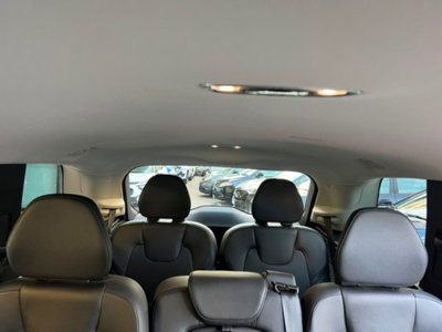 Volvo XC90 B5 (d) AWD Geartronic 7 posti Momentum Pro (13)