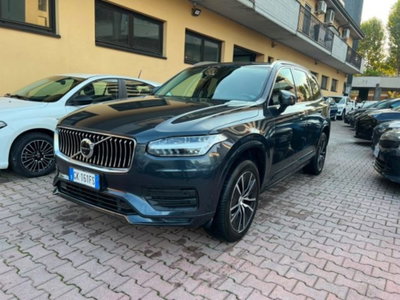 Volvo XC90 B5 (d) AWD Geartronic 7 posti Momentum Pro (3)