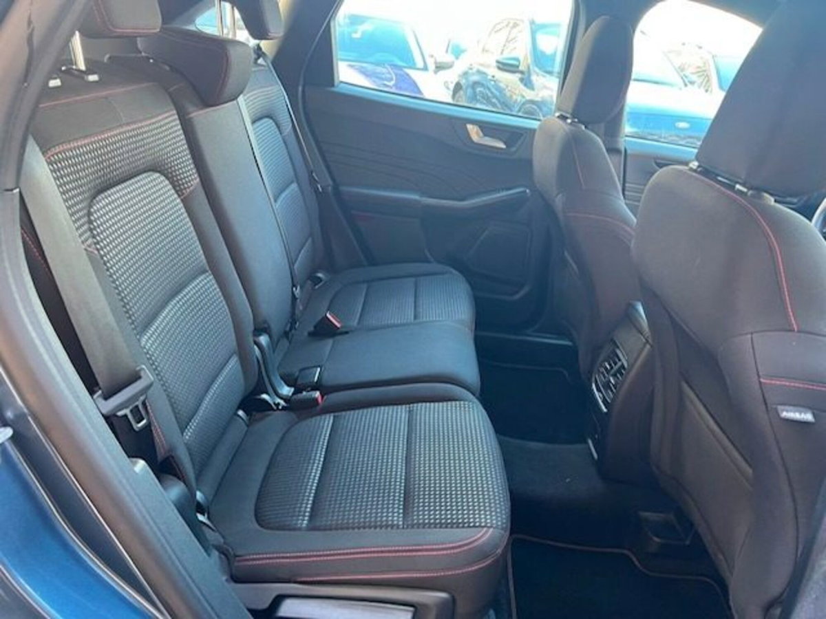 Ford Kuga 1.5 EcoBlue 120 CV 2WD ST-Line (11)