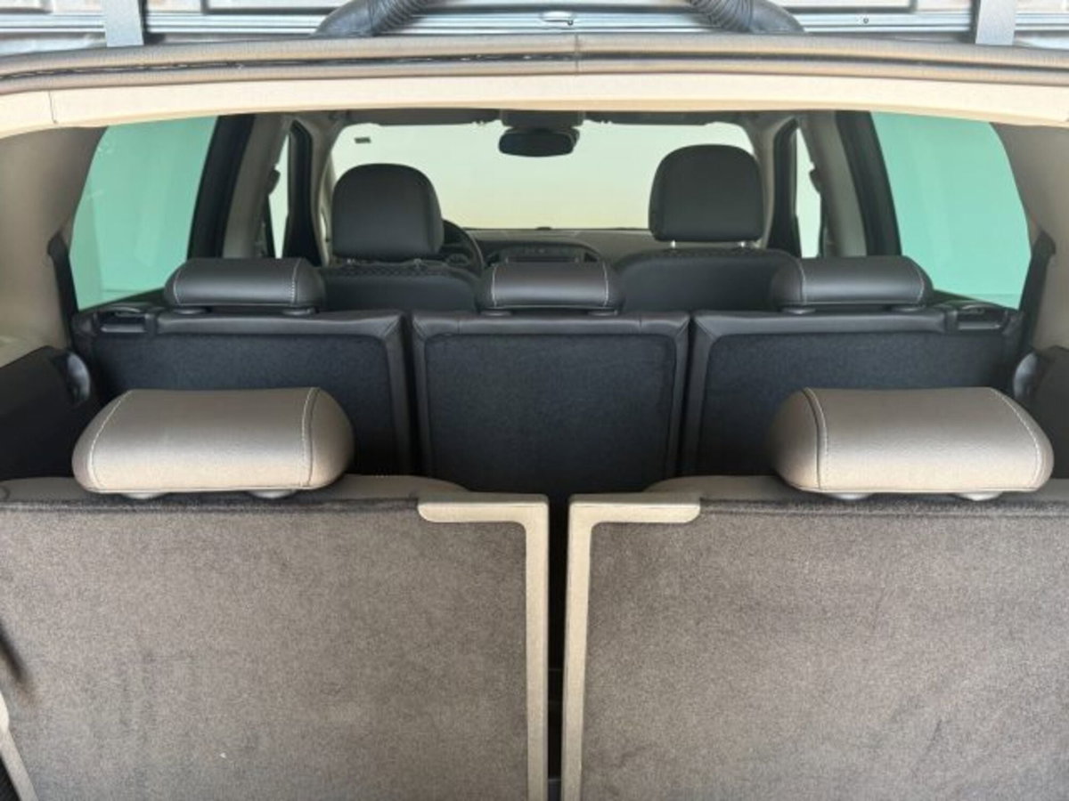 Opel Zafira 2.0 CDTi 130CV aut. Innovation (13)