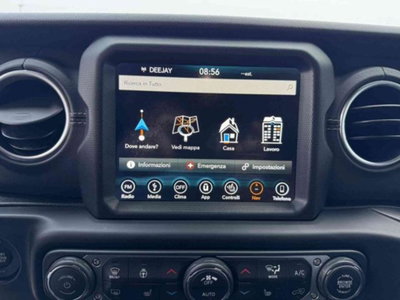 Jeep Wrangler Unlimited 2.2 Mjt II Sahara (16)