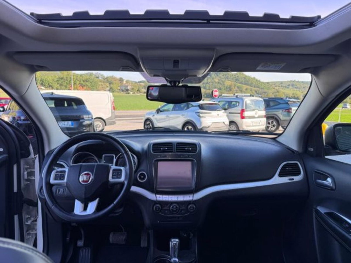 Fiat Freemont 2.0 Multijet 170 CV Lounge (10)