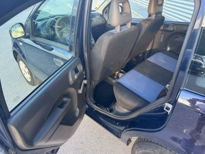 Fiat Panda 1.3 MJT 16V Dynamic (16)