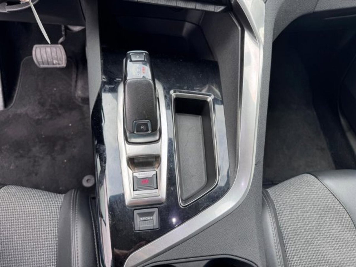 Peugeot 5008 BlueHDi 130 S&S Allure (15)