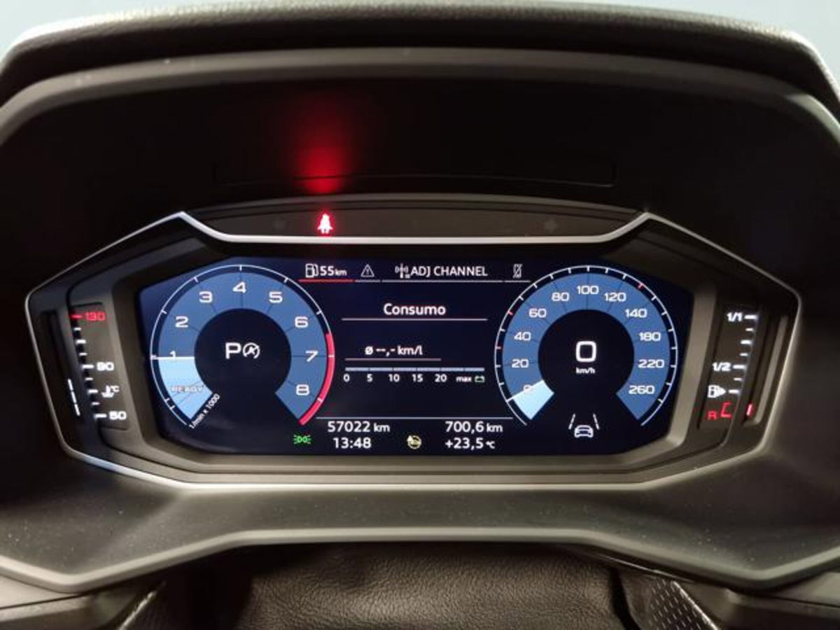 Audi A1 allstreet allstreet 30 TFSI S tronic Identity Contrast (6)