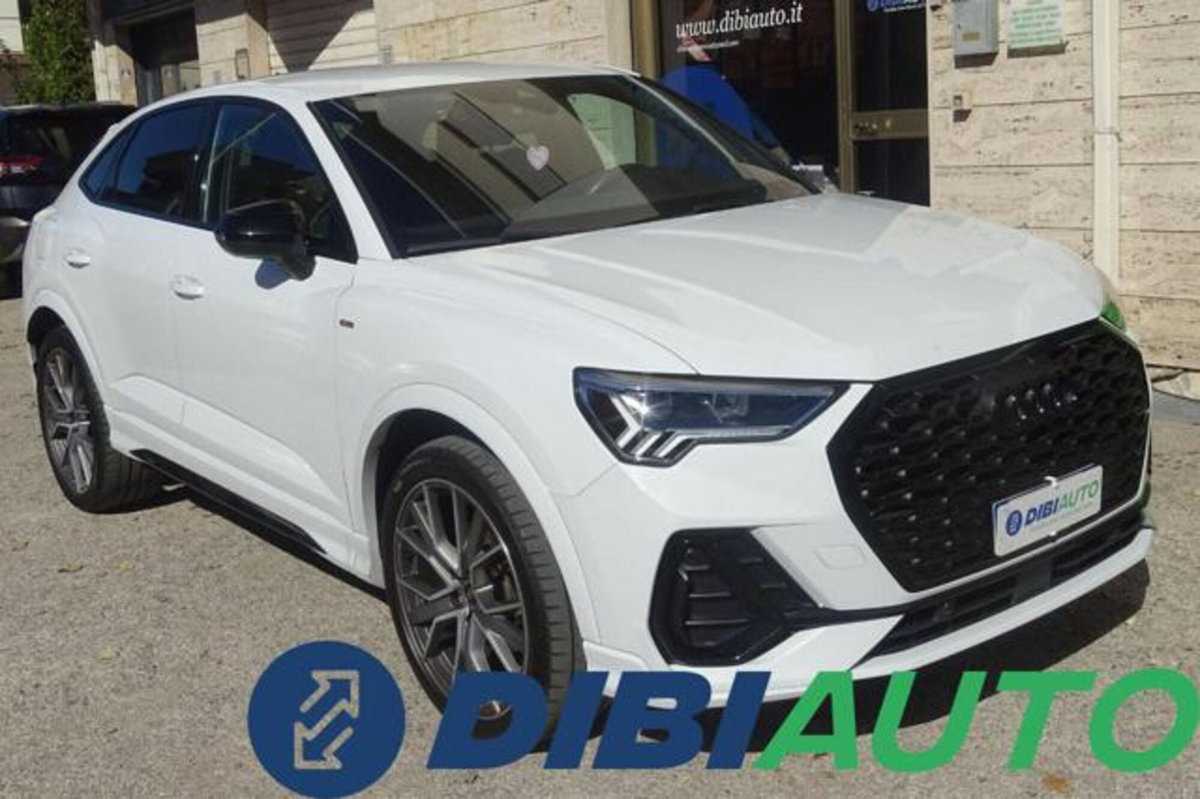Audi Q3 Sportback 35 2.0 tdi Identity Black s-tronic (2)