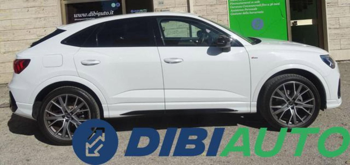 Audi Q3 Sportback 35 2.0 tdi Identity Black s-tronic (3)