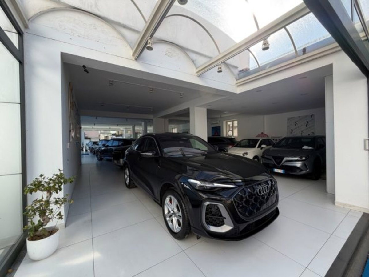 Audi Q5 Sportback 2.0 tdi mhev+ S line quattro 204cv s-tronic (7)