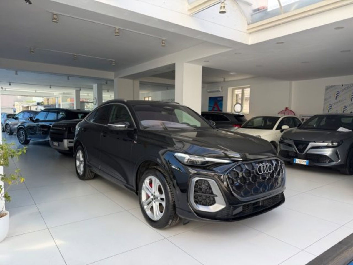 Audi Q5 Sportback 2.0 tdi mhev+ S line quattro 204cv s-tronic (9)