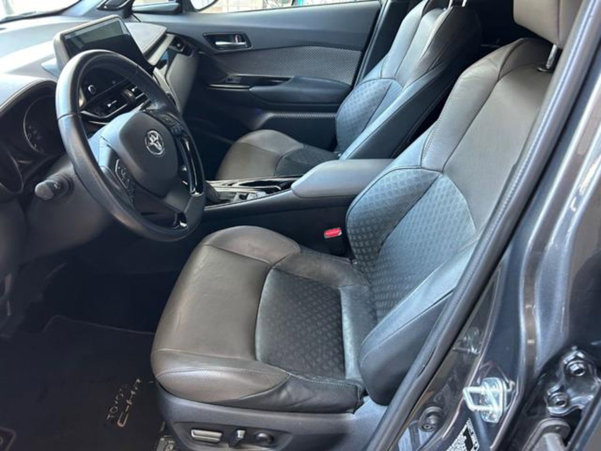 Toyota Toyota C-HR 1.8 Hybrid E-CVT Lounge (7)