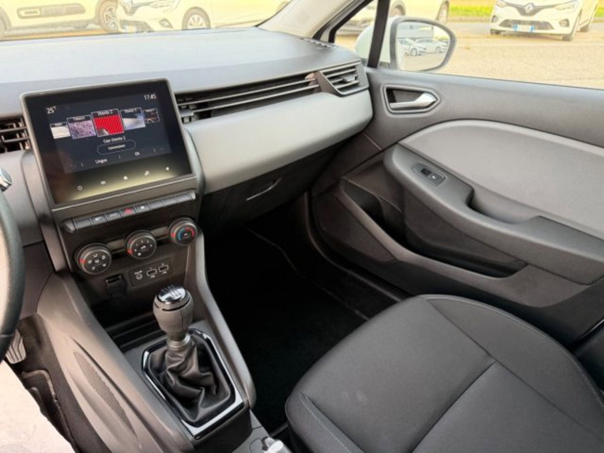 Renault Clio Blue dCi 85 CV 5 porte Business (11)