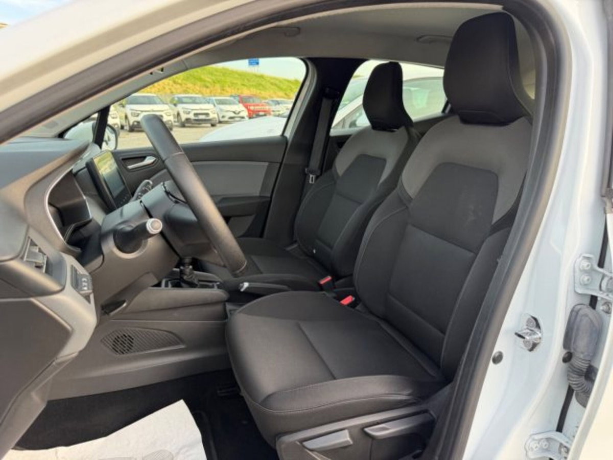 Renault Clio Blue dCi 85 CV 5 porte Business (8)