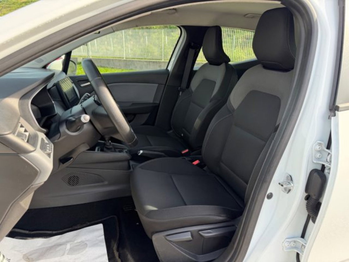 Renault Clio Blue dCi 85 CV 5 porte Business (9)