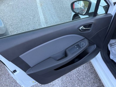 Renault Clio Blue dCi 85 CV 5 porte Business (7)