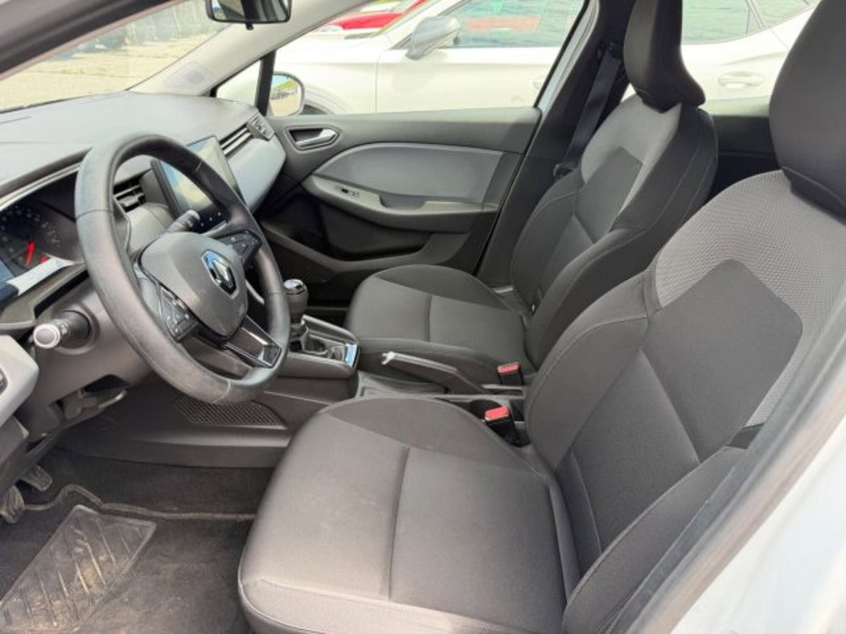 Renault Clio Blue dCi 85 CV 5 porte Business (8)