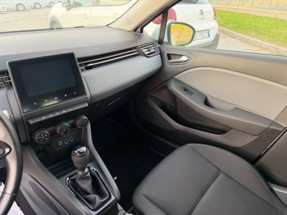 Renault Clio Blue dCi 85 CV 5 porte Business (11)