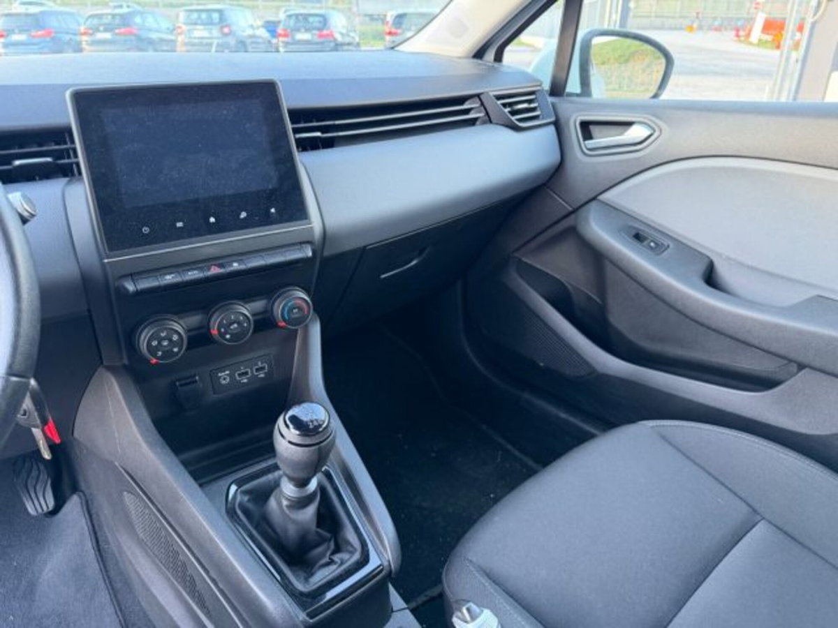Renault Clio Blue dCi 85 CV 5 porte Business (12)