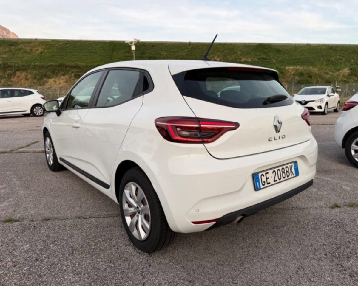 Renault Clio Blue dCi 85 CV 5 porte Business (6)