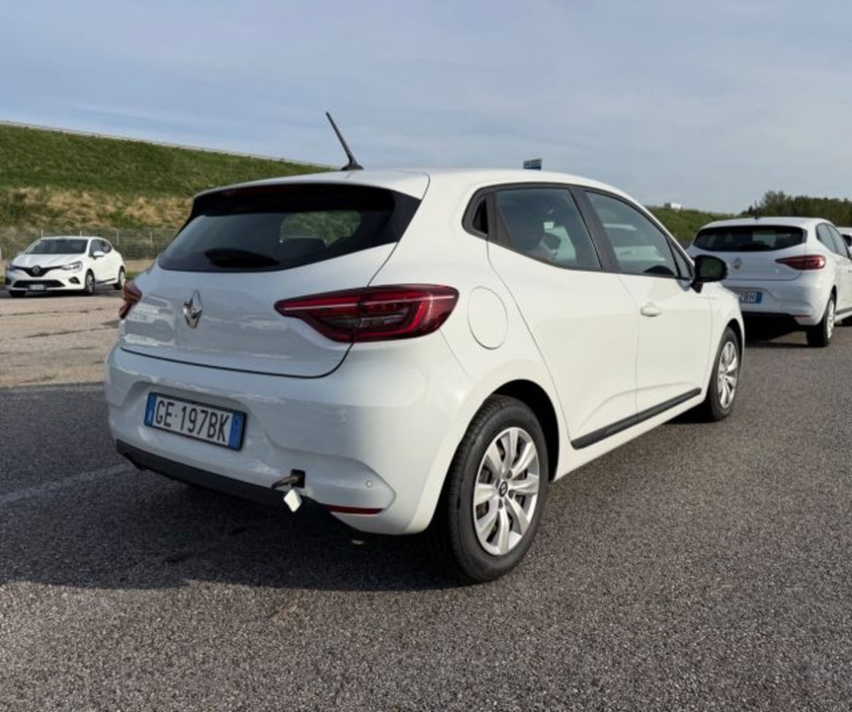 Renault Clio Blue dCi 85 CV 5 porte Business (4)