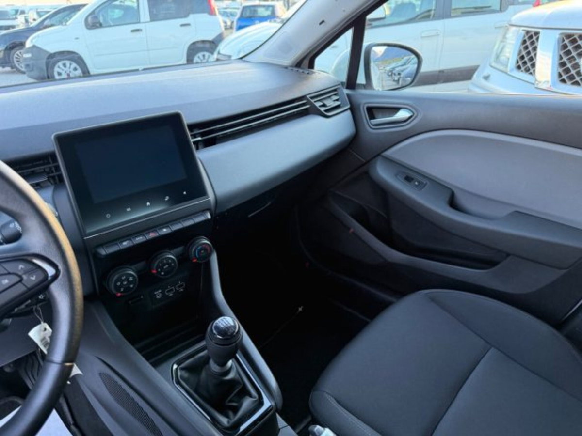 Renault Clio Blue dCi 85 CV 5 porte Business (11)
