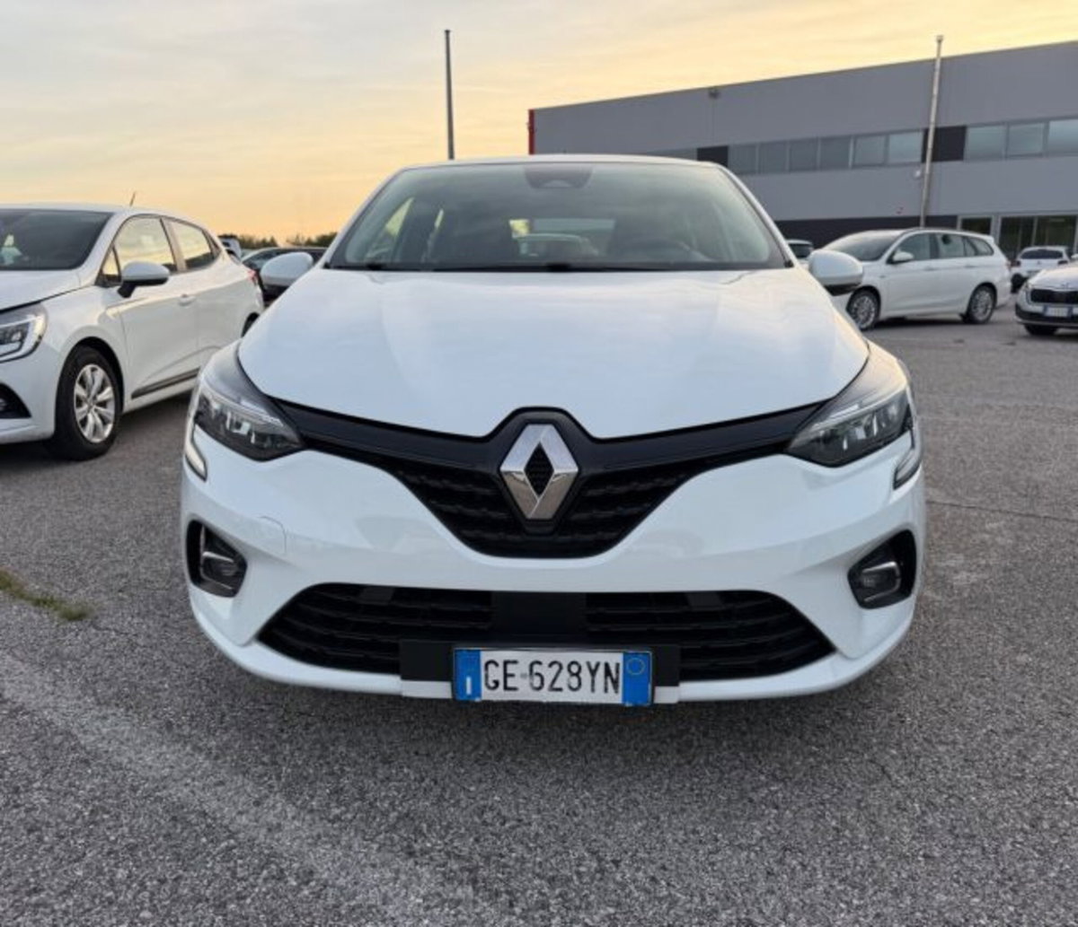 Renault Clio Blue dCi 85 CV 5 porte Business (2)