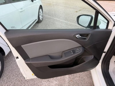 Renault Clio Blue dCi 85 CV 5 porte Business (7)
