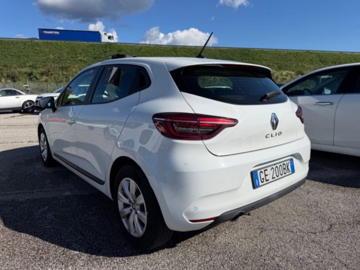 Renault Clio Blue dCi 85 CV 5 porte Business (6)