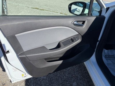 Renault Clio Blue dCi 85 CV 5 porte Business (8)