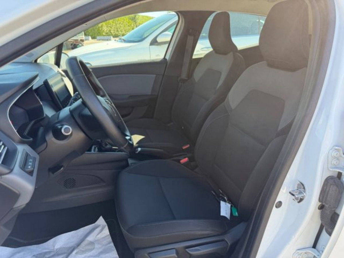 Renault Clio Blue dCi 85 CV 5 porte Business (9)