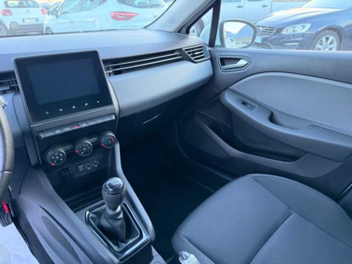 Renault Clio Blue dCi 85 CV 5 porte Business (11)