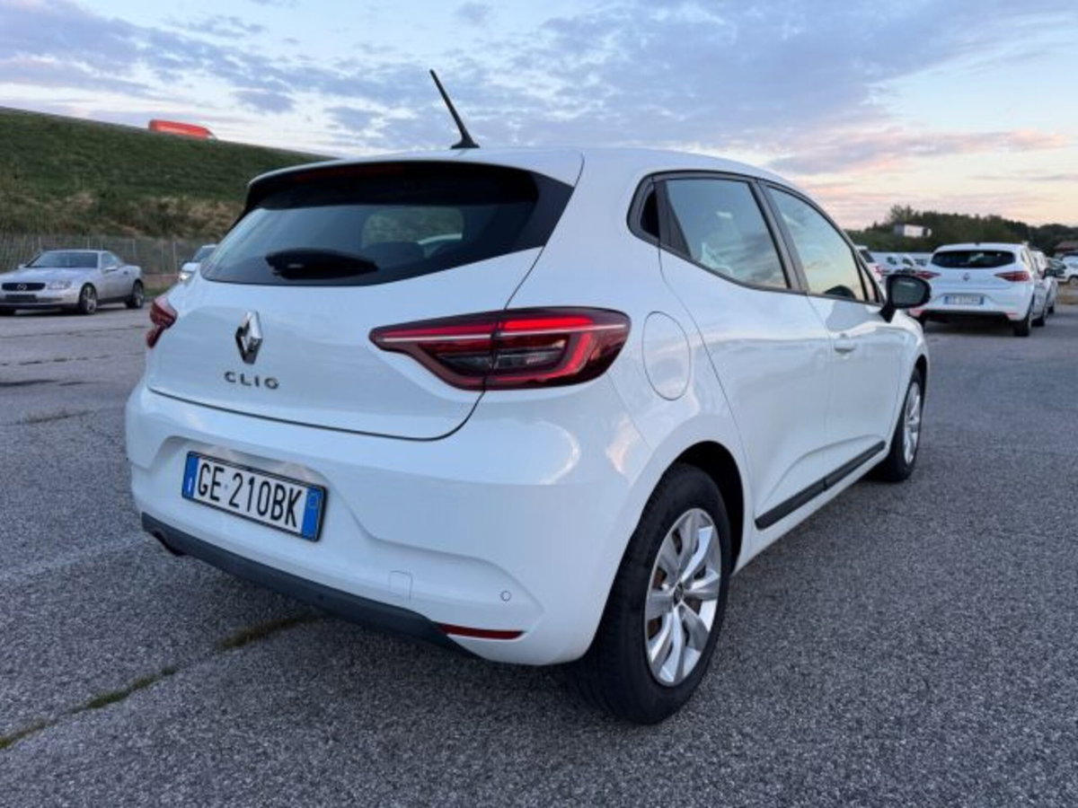 Renault Clio Blue dCi 85 CV 5 porte Business (4)