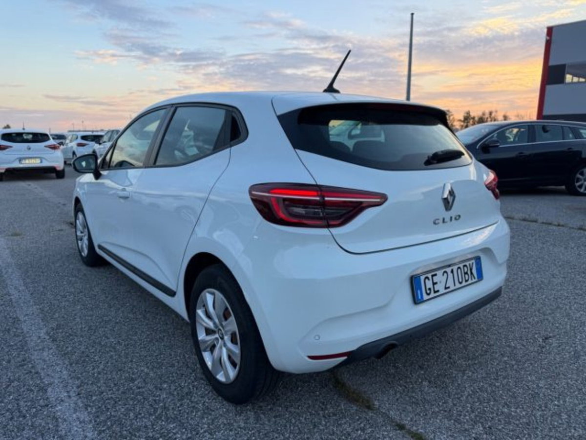 Renault Clio Blue dCi 85 CV 5 porte Business (6)