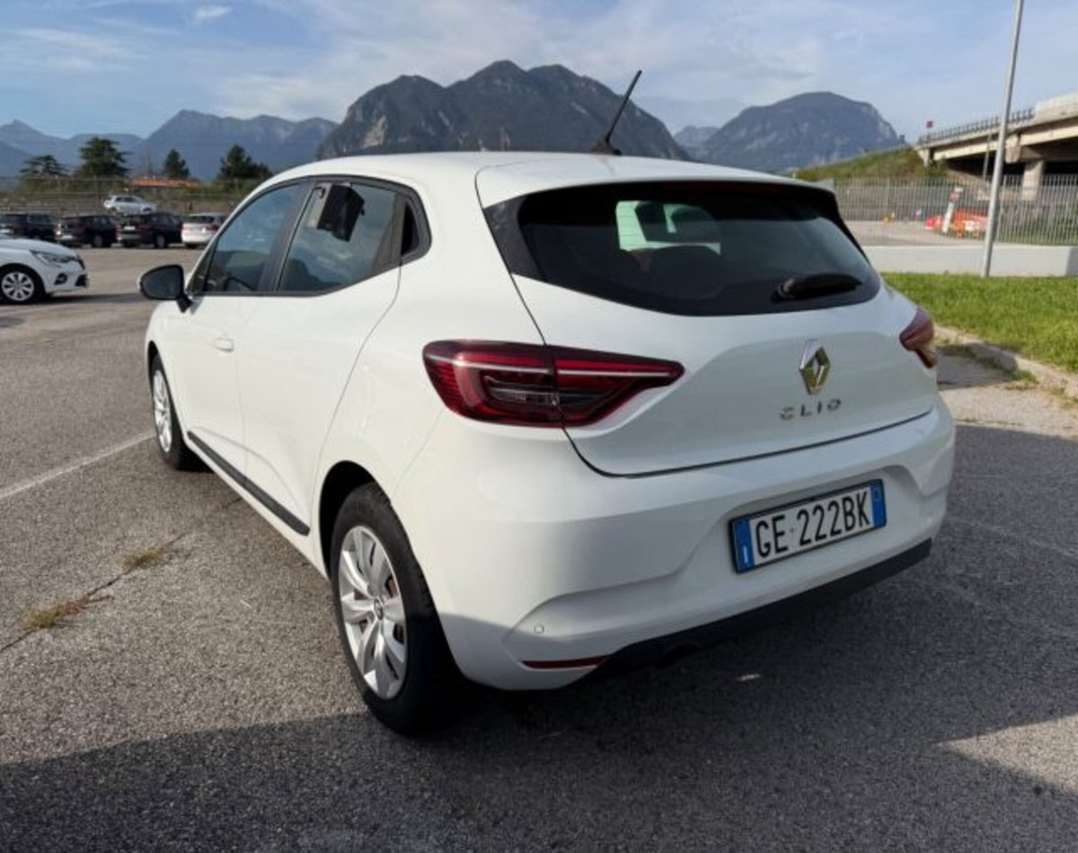 Renault Clio Blue dCi 85 CV 5 porte Business (6)