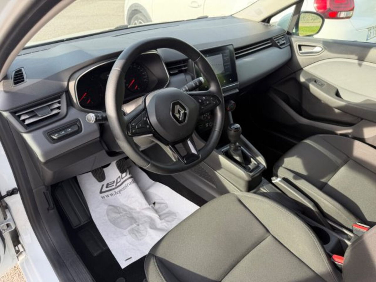 Renault Clio Blue dCi 85 CV 5 porte Business (9)