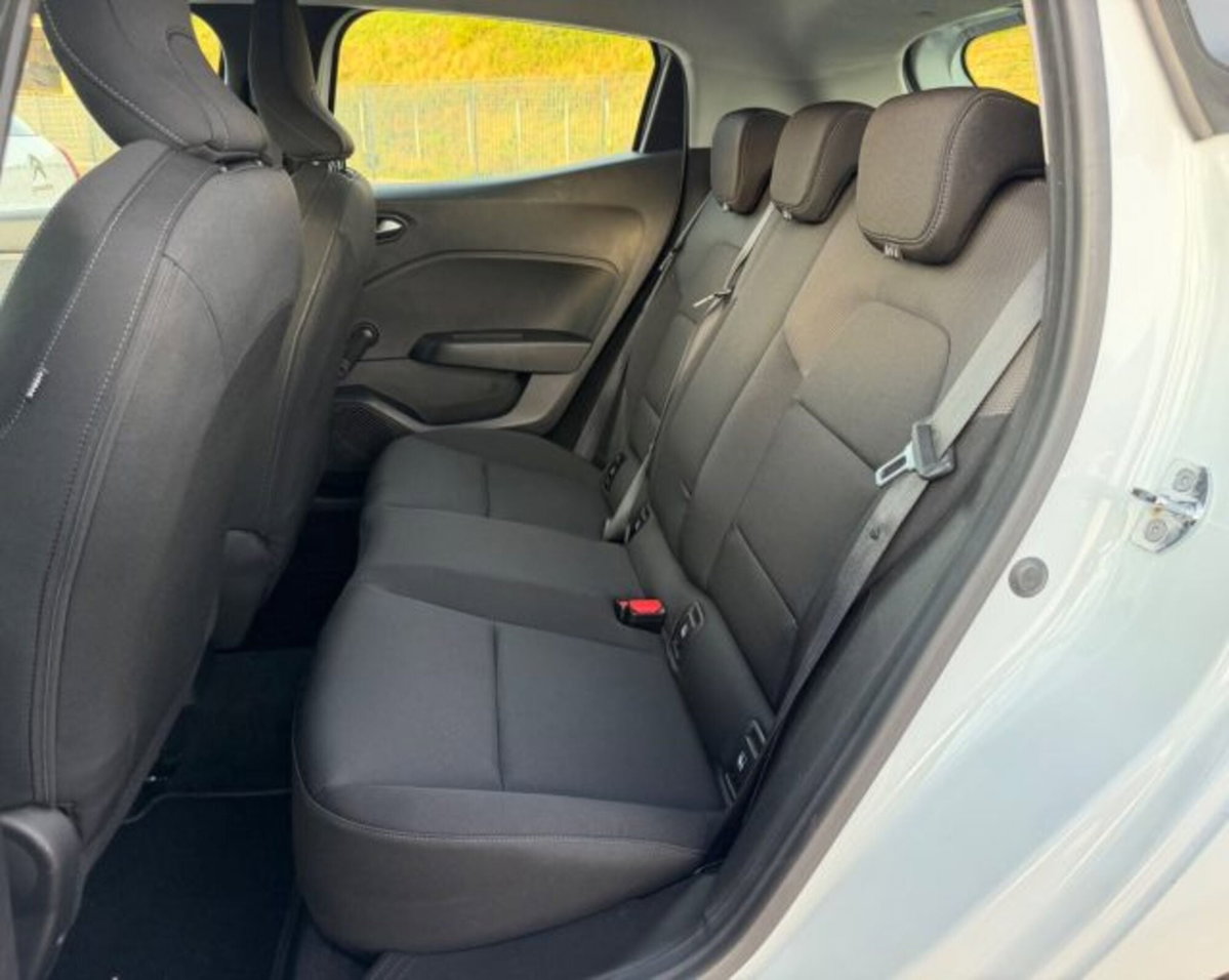 Renault Clio Blue dCi 85 CV 5 porte Business (12)