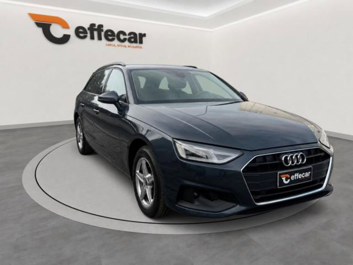Audi A4 Avant 35 TDI/163 CV S tronic Business Advanced (3)