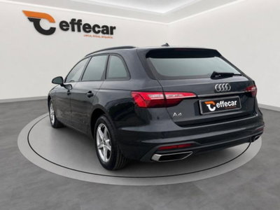 Audi A4 Avant 35 TDI/163 CV S tronic Business Advanced (4)