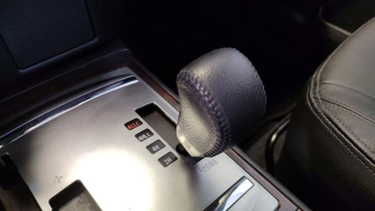 Mitsubishi Pajero 3.2 DI-D 16V aut. 3p. Intense DPF (13)