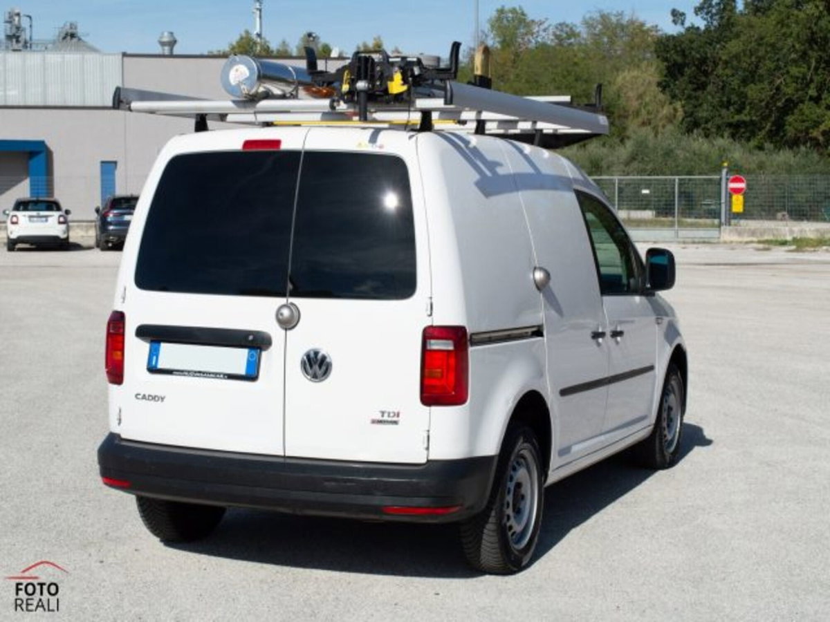 Volkswagen Veicoli Commerciali Caddy 2.0 TDI 122 CV 4Motion Furgone (17)