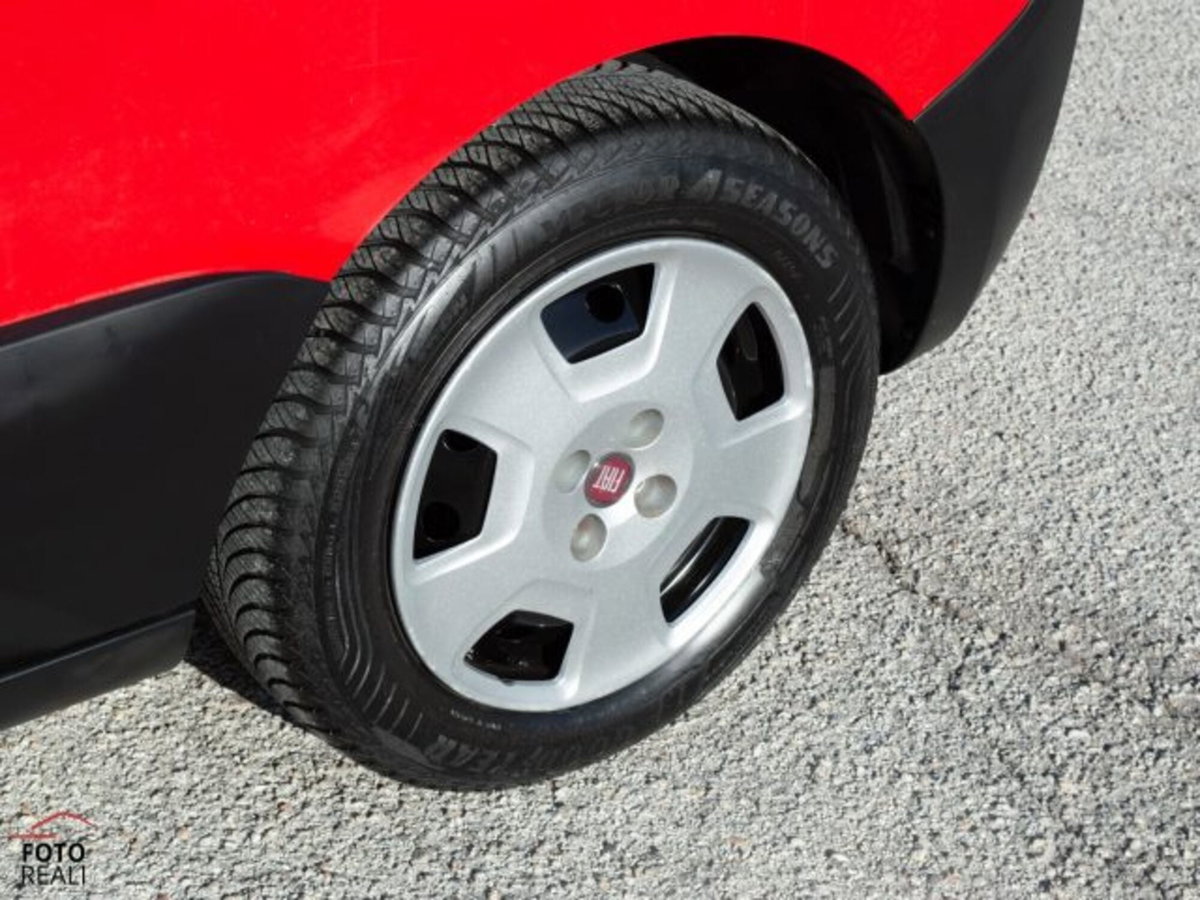Fiat Fiorino 1.3 MJT 95CV Furgone Adventure E5+ (18)