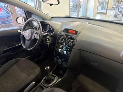 Opel Corsa 1.2 85CV 5 porte GPL-TECH Edition (8)
