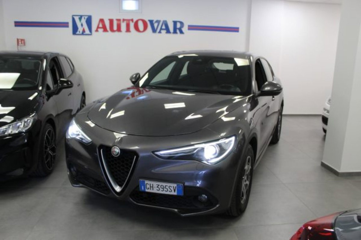 Alfa Romeo Stelvio Stelvio 2.2 Turbodiesel 160 CV AT8 RWD Super Business