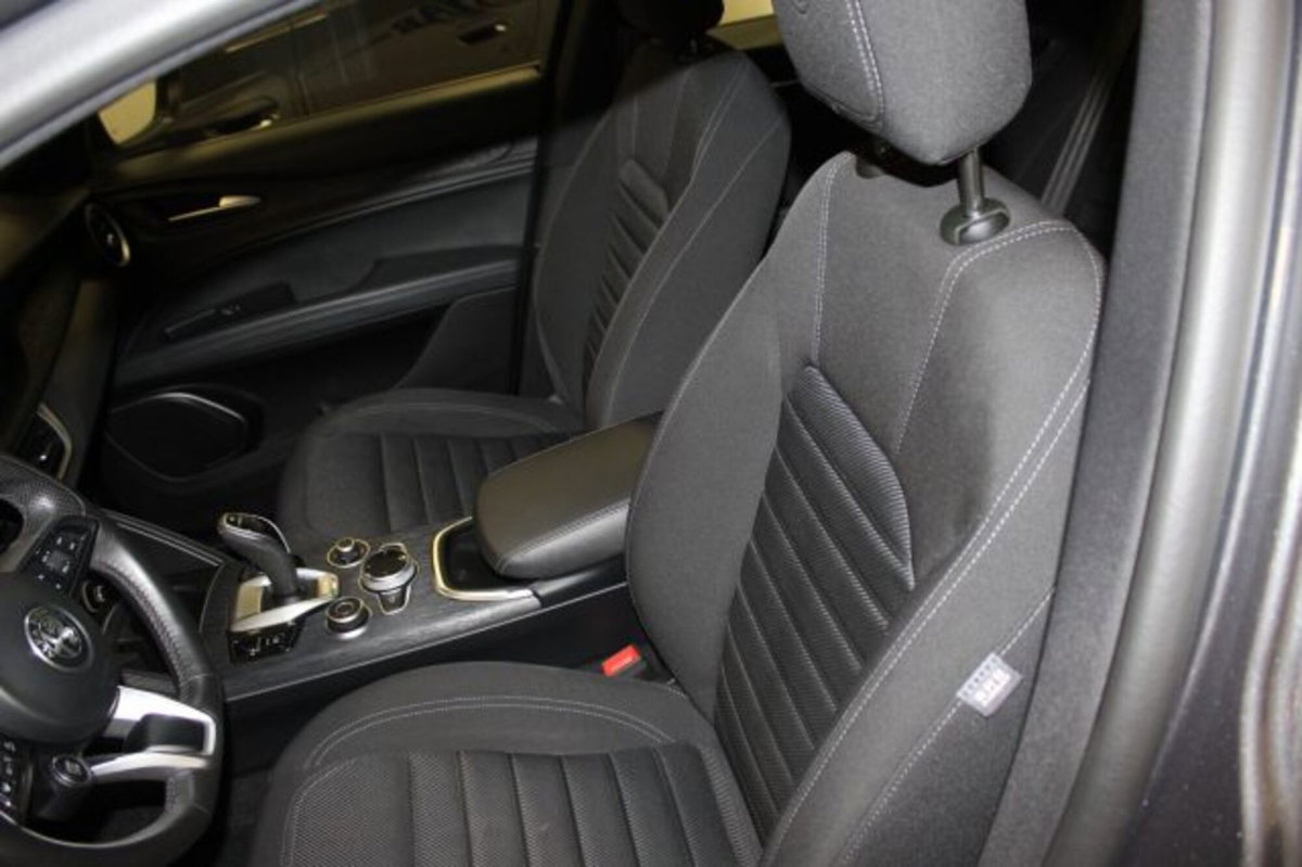 Alfa Romeo Stelvio Stelvio 2.2 Turbodiesel 160 CV AT8 RWD Super Business (8)