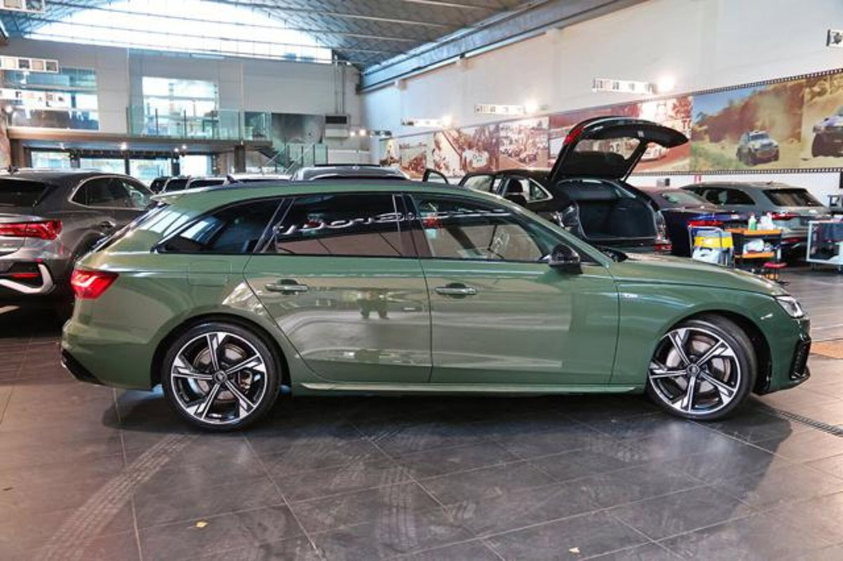 Audi A4 Avant 40 2.0 tdi mhev Business Advanced 204cv s-tronic (10)